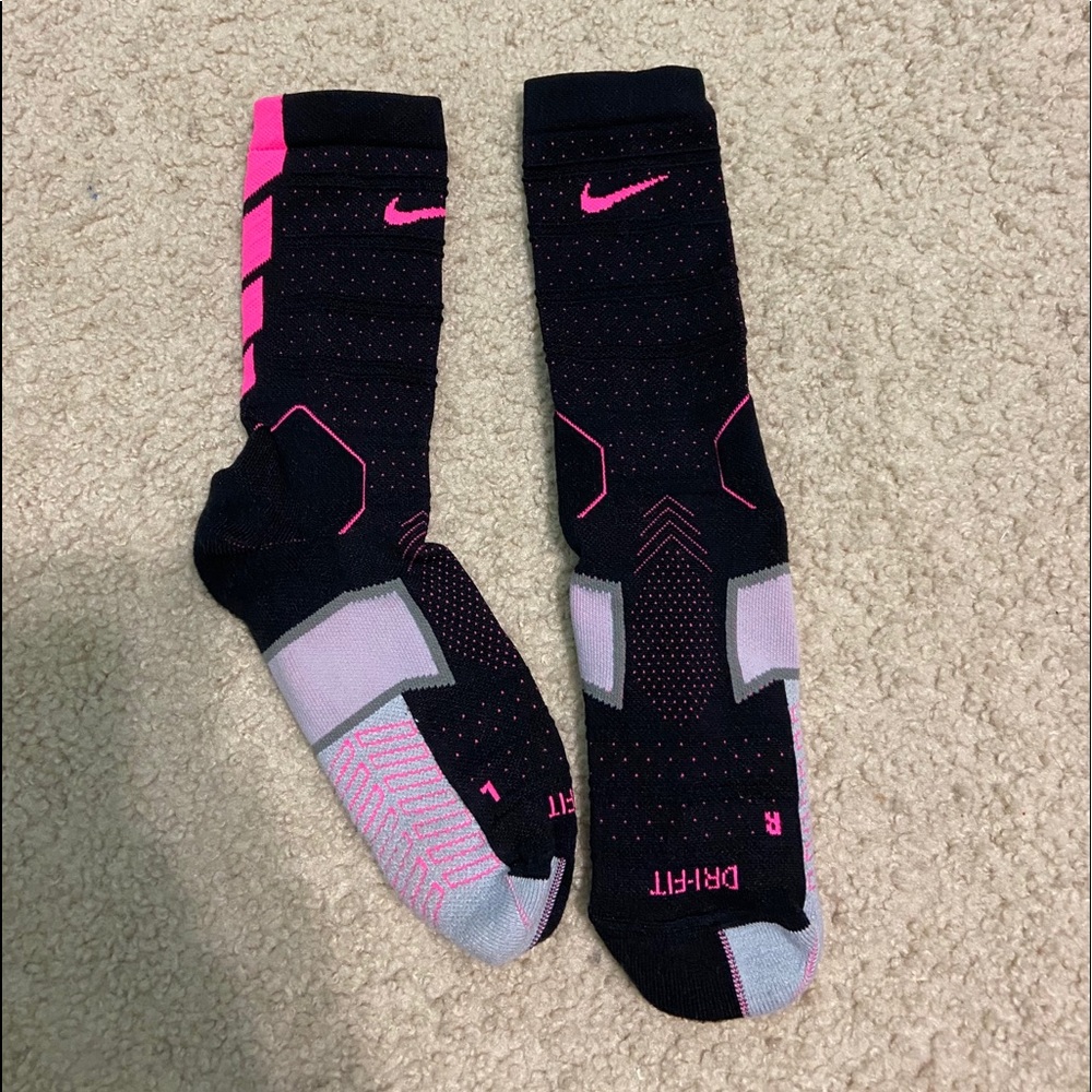 Nike crew neck dri-fit socks